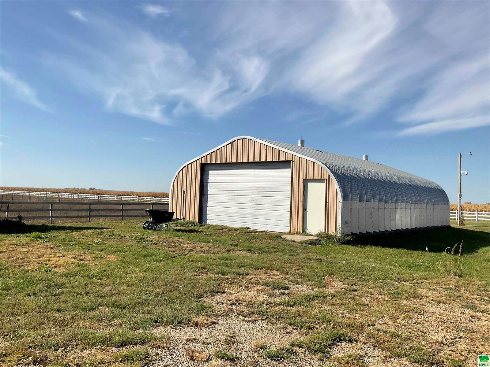 31214 454 Ave, Meckling, SD 57069