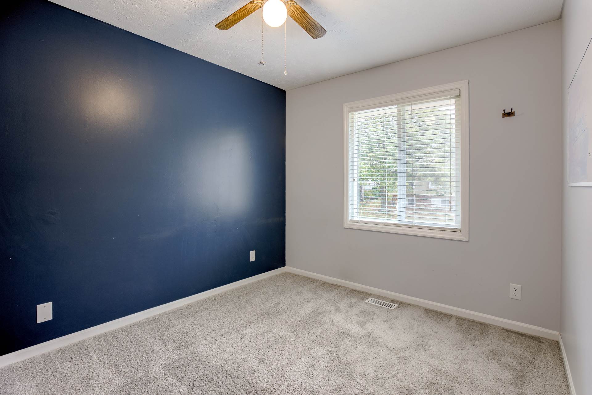 6314 N 112 Circle, Omaha, NE 68164