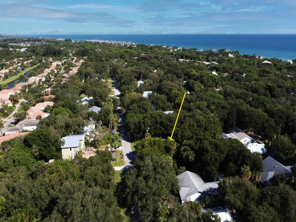 9430 Frangipani Drive, Vero Beach, FL 32963