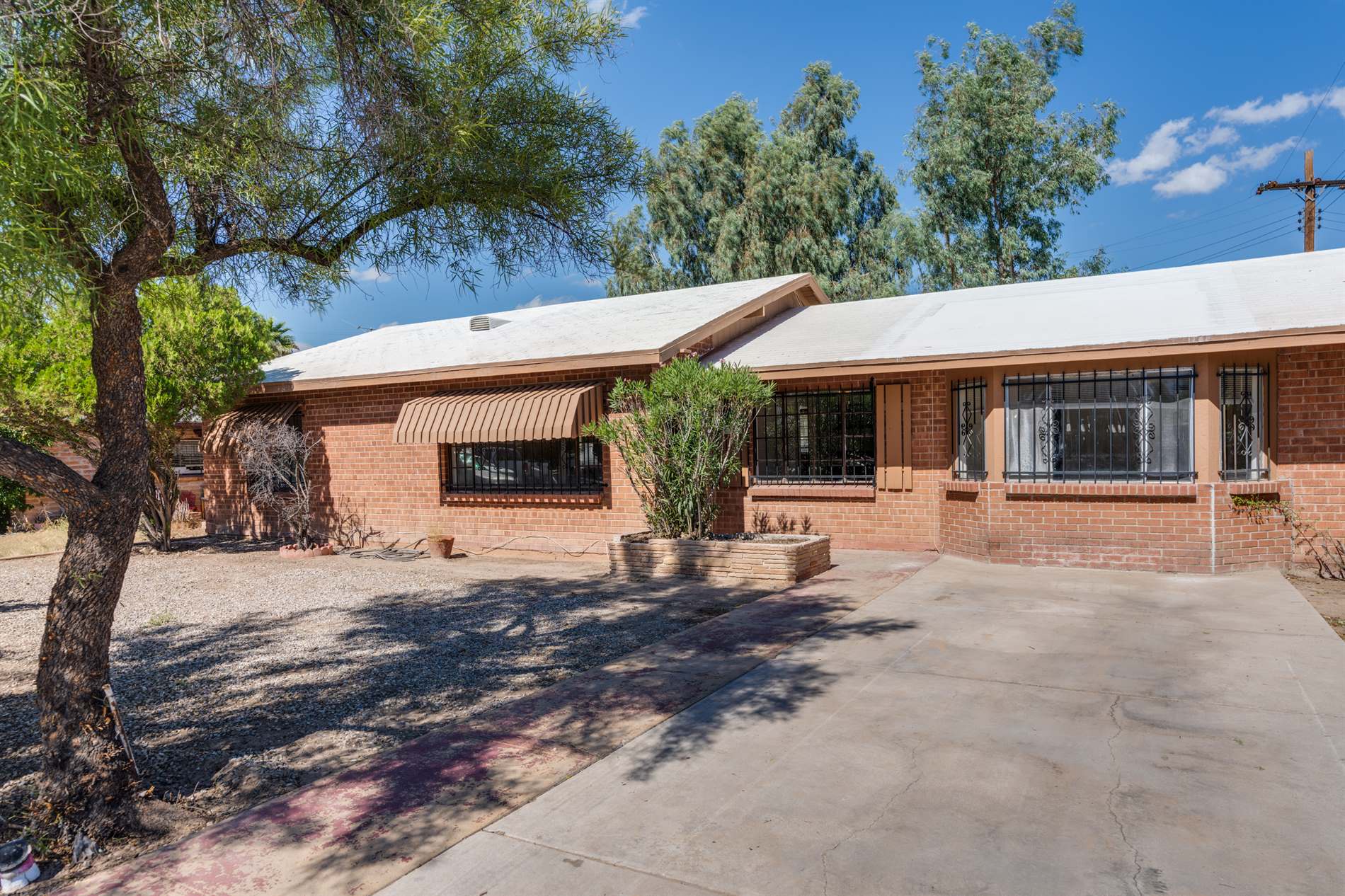 2715 E 23Rd Street, Tucson, AZ 85713