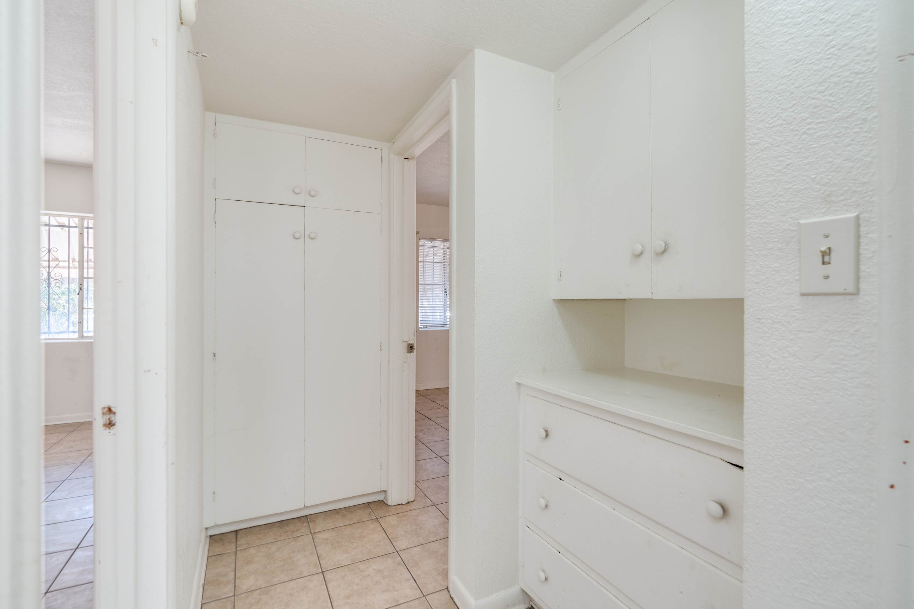 2715 E 23Rd Street, Tucson, AZ 85713