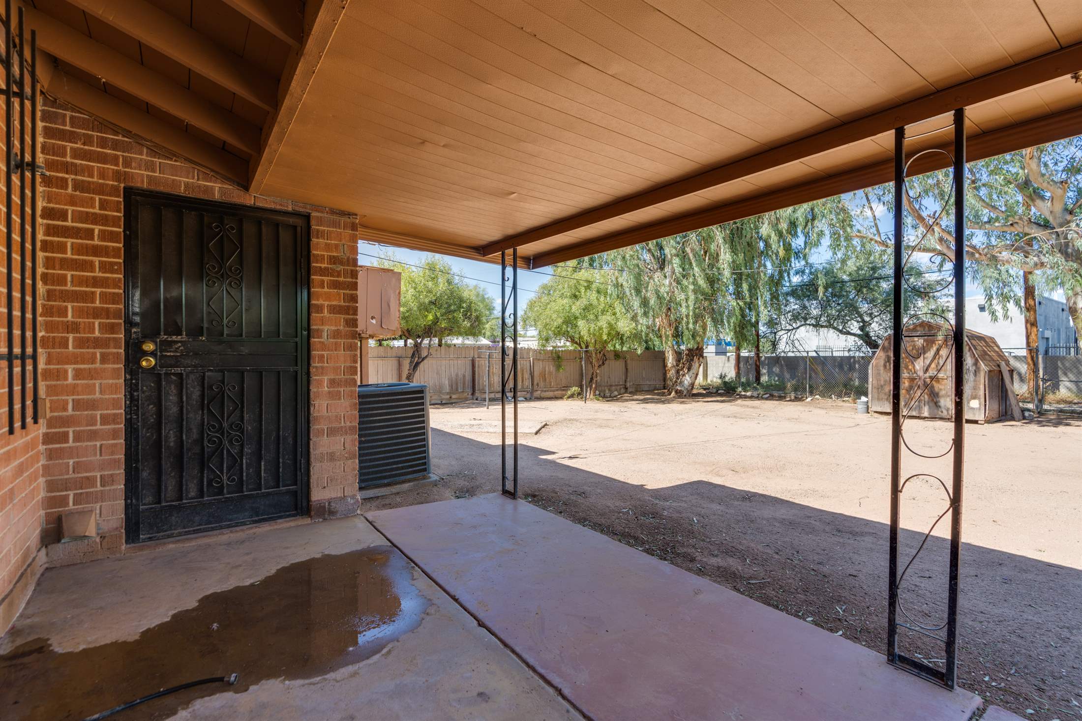 2715 E 23Rd Street, Tucson, AZ 85713