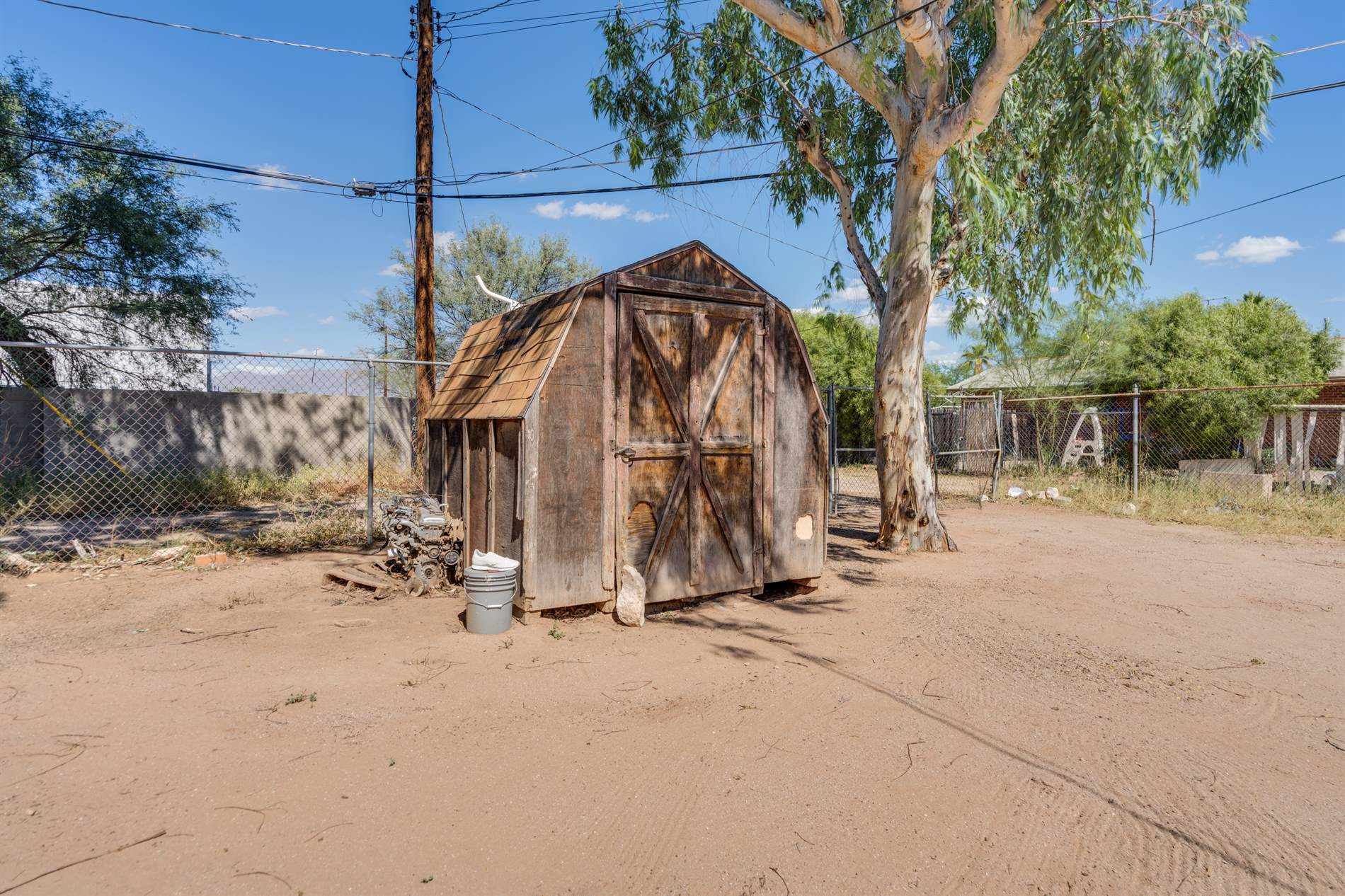 2715 E 23Rd Street, Tucson, AZ 85713