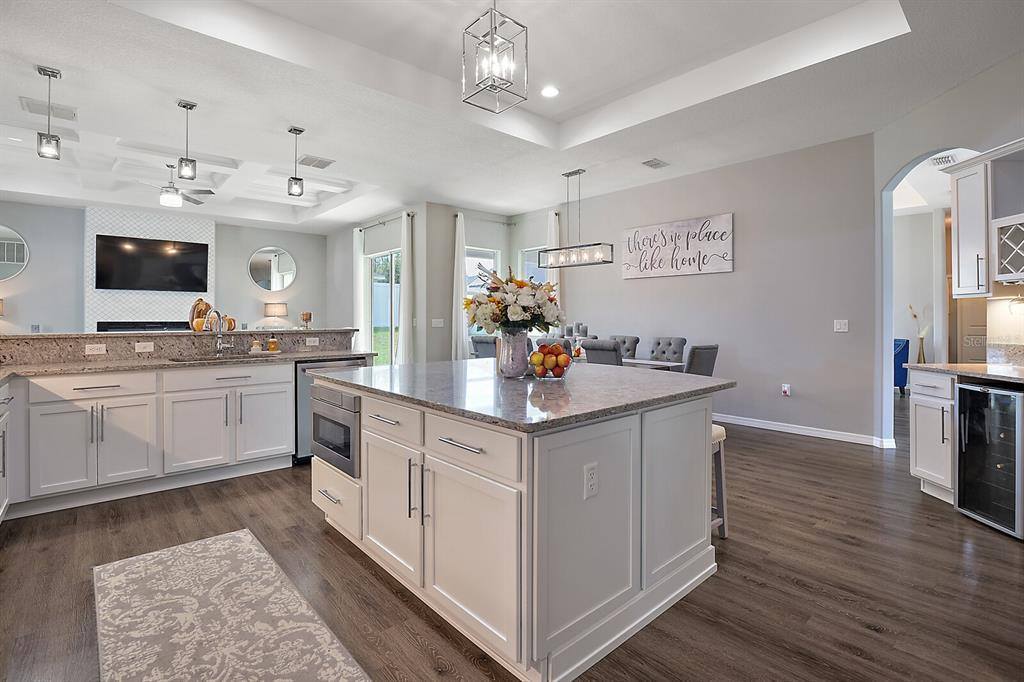 8848 SE 162ND Street, Summerfield, FL 34491