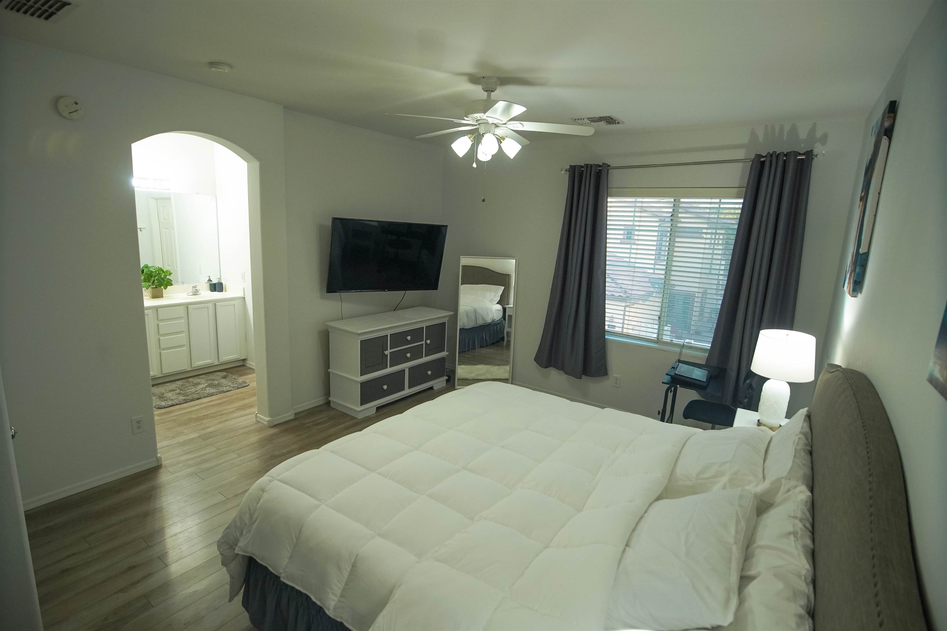 1456 Blackberry Ln, Gilbert, AZ 85296