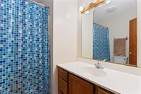 4754 Michigan Boulevard, Youngstown, OH 44505