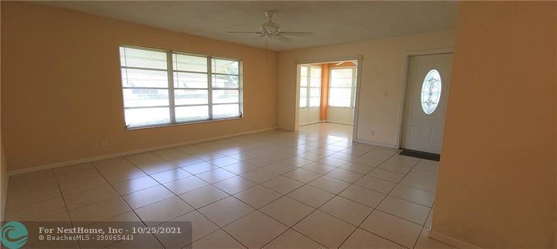 665 High Point Dr, #D, Delray Beach, FL 33445