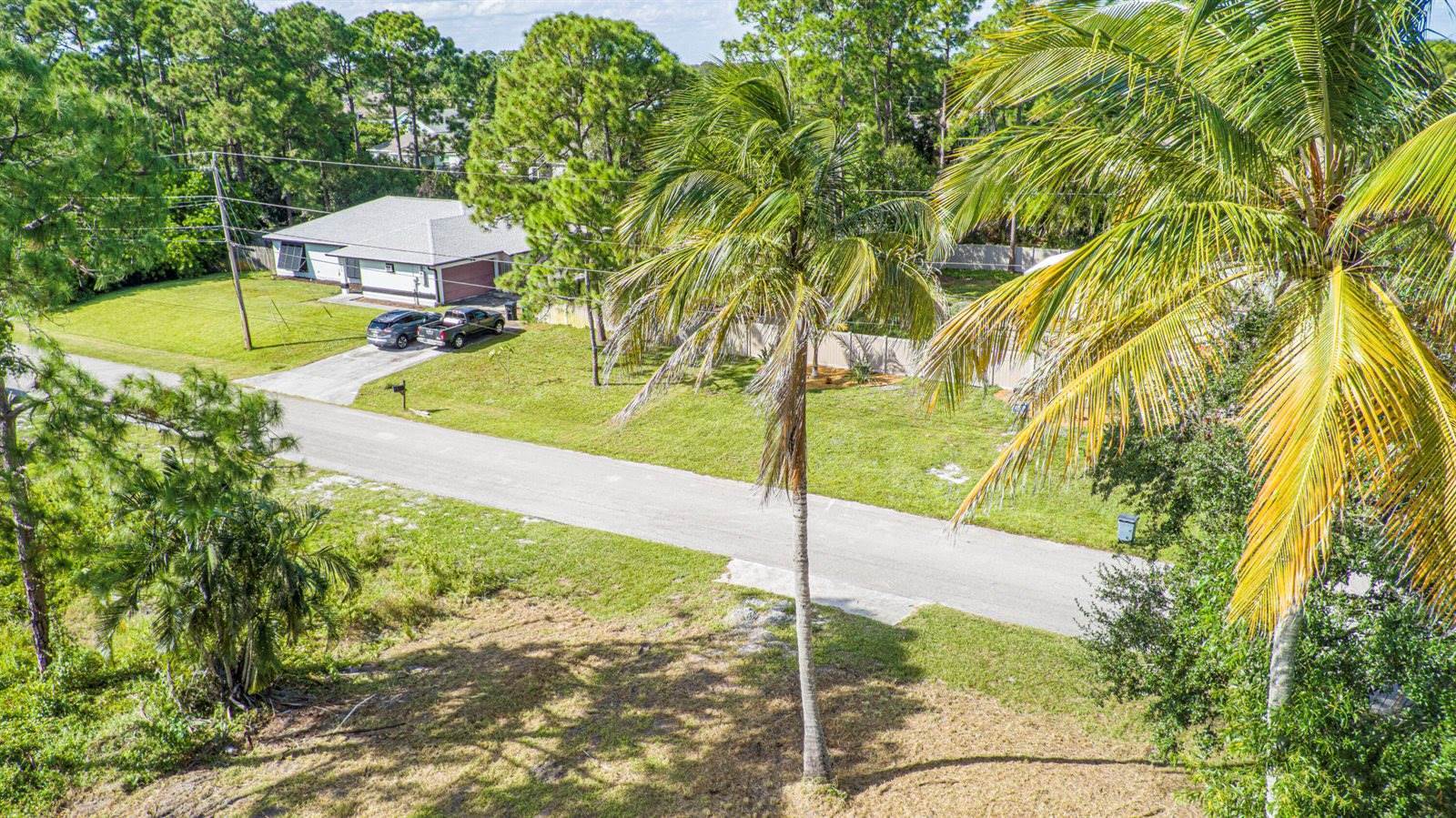 1758 SW Penrose Avenue, Port Saint Lucie, FL 34953