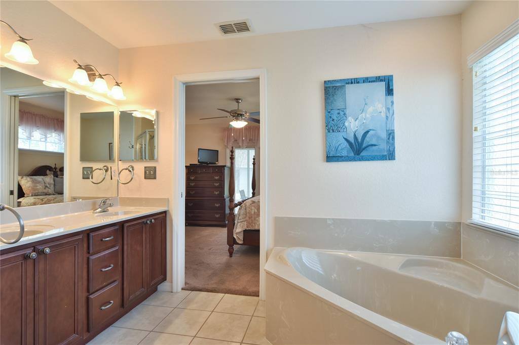 2341 SE 18TH Circle, Ocala, FL 34471