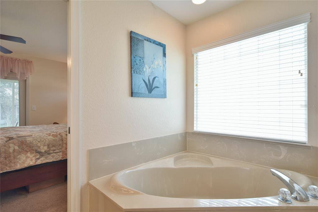 2341 SE 18TH Circle, Ocala, FL 34471