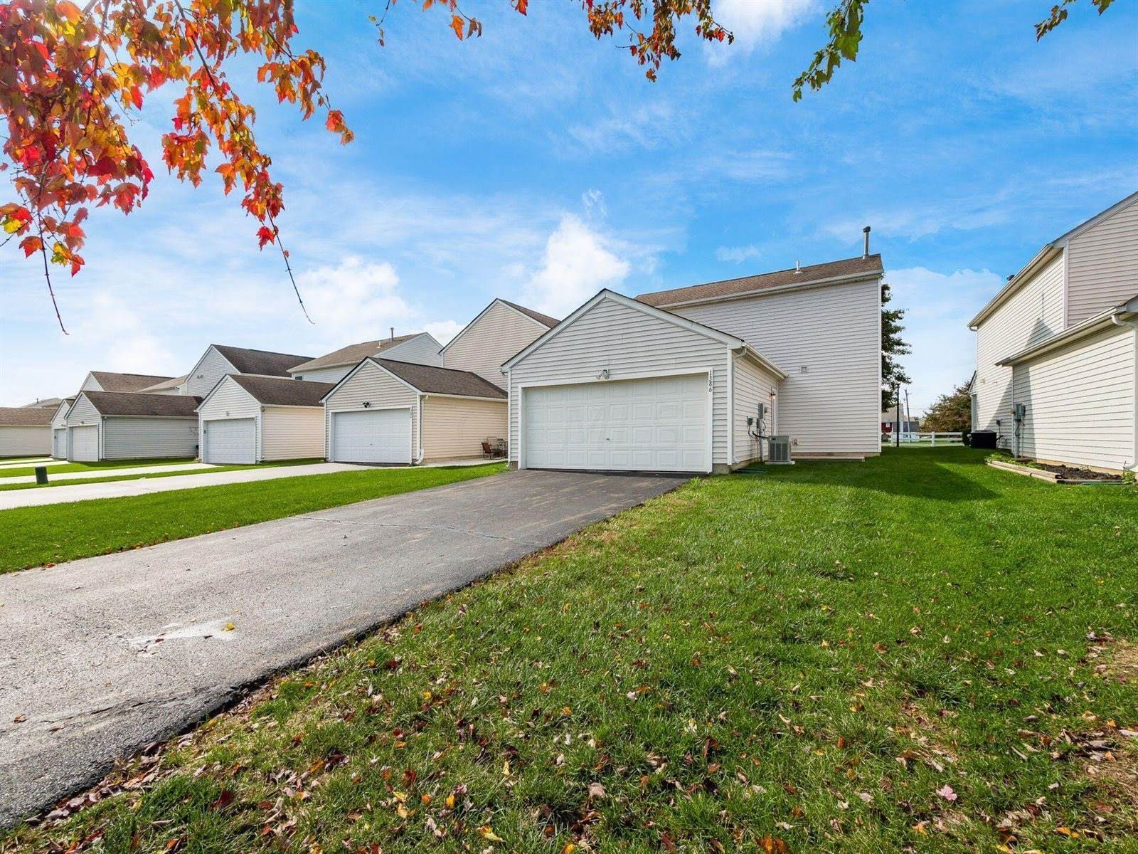 1386 Hepatica Street, Blacklick, OH 43004