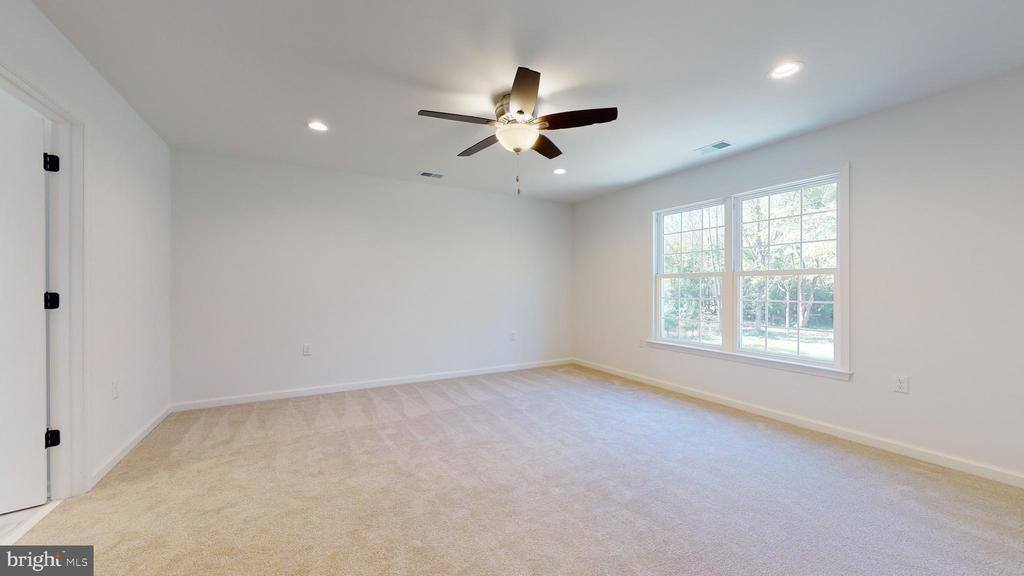 209 Timberlakes Lane, Clear Brook, VA 22624