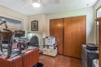 40 Allen LN, Ipswich, MA 01938