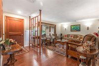 40 Allen LN, Ipswich, MA 01938