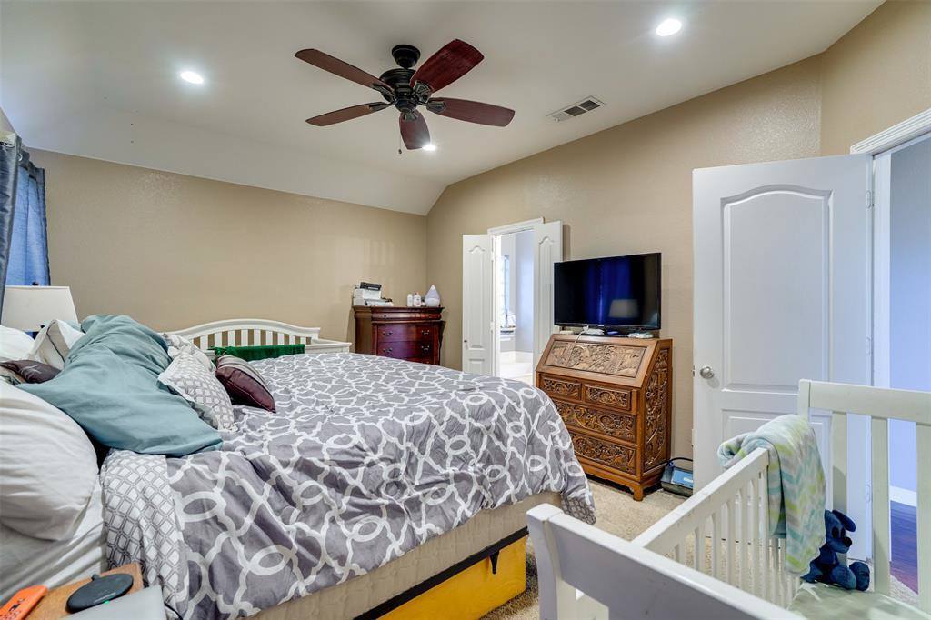 6605 Mill Valley Drive, Midlothian, TX 76065