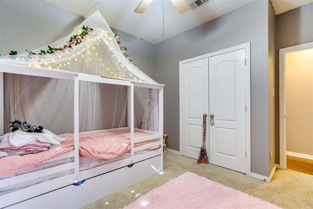 6605 Mill Valley Drive, Midlothian, TX 76065