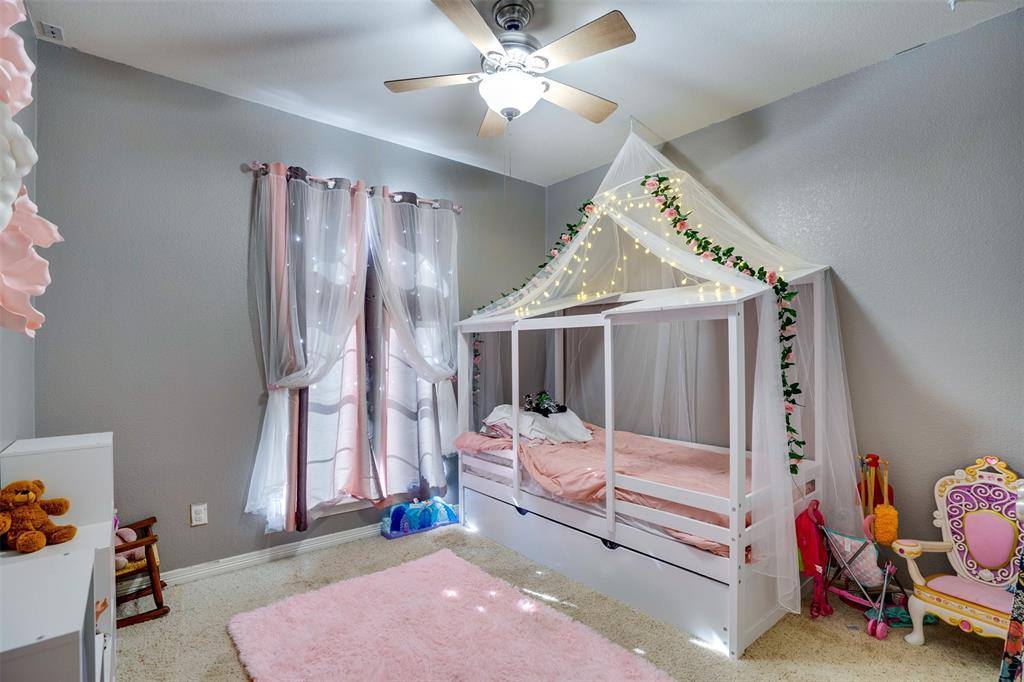 6605 Mill Valley Drive, Midlothian, TX 76065