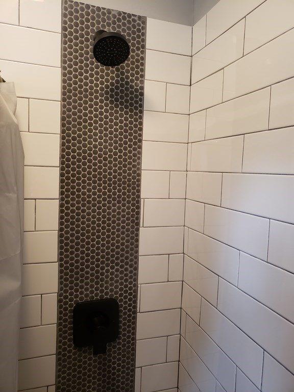 605 South, Holyoke, MA 01040