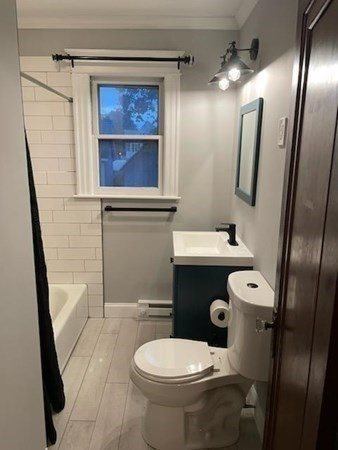 605 South, Holyoke, MA 01040