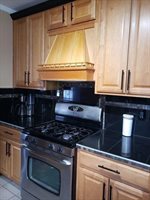 605 South, Holyoke, MA 01040