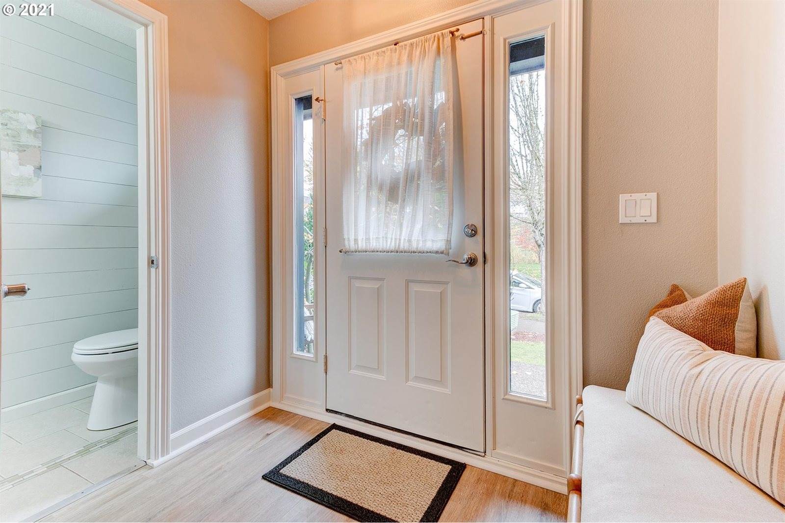 17754 SW Heatherwood Ln, Sherwood, OR 97140