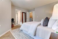 17754 SW Heatherwood Ln, Sherwood, OR 97140