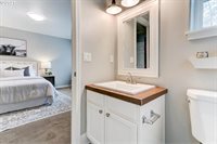 17754 SW Heatherwood Ln, Sherwood, OR 97140