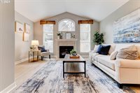 17754 SW Heatherwood Ln, Sherwood, OR 97140