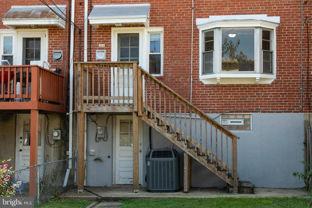 1914 Heathfield Road, Baltimore, MD 21239