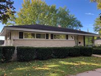 1005 Callon Street, Wausau, WI 54401