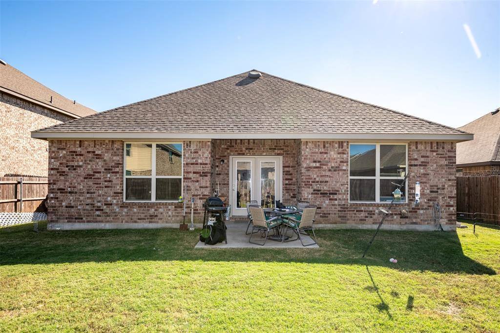 4244 Leeds Drive, Fort Worth, TX 76036