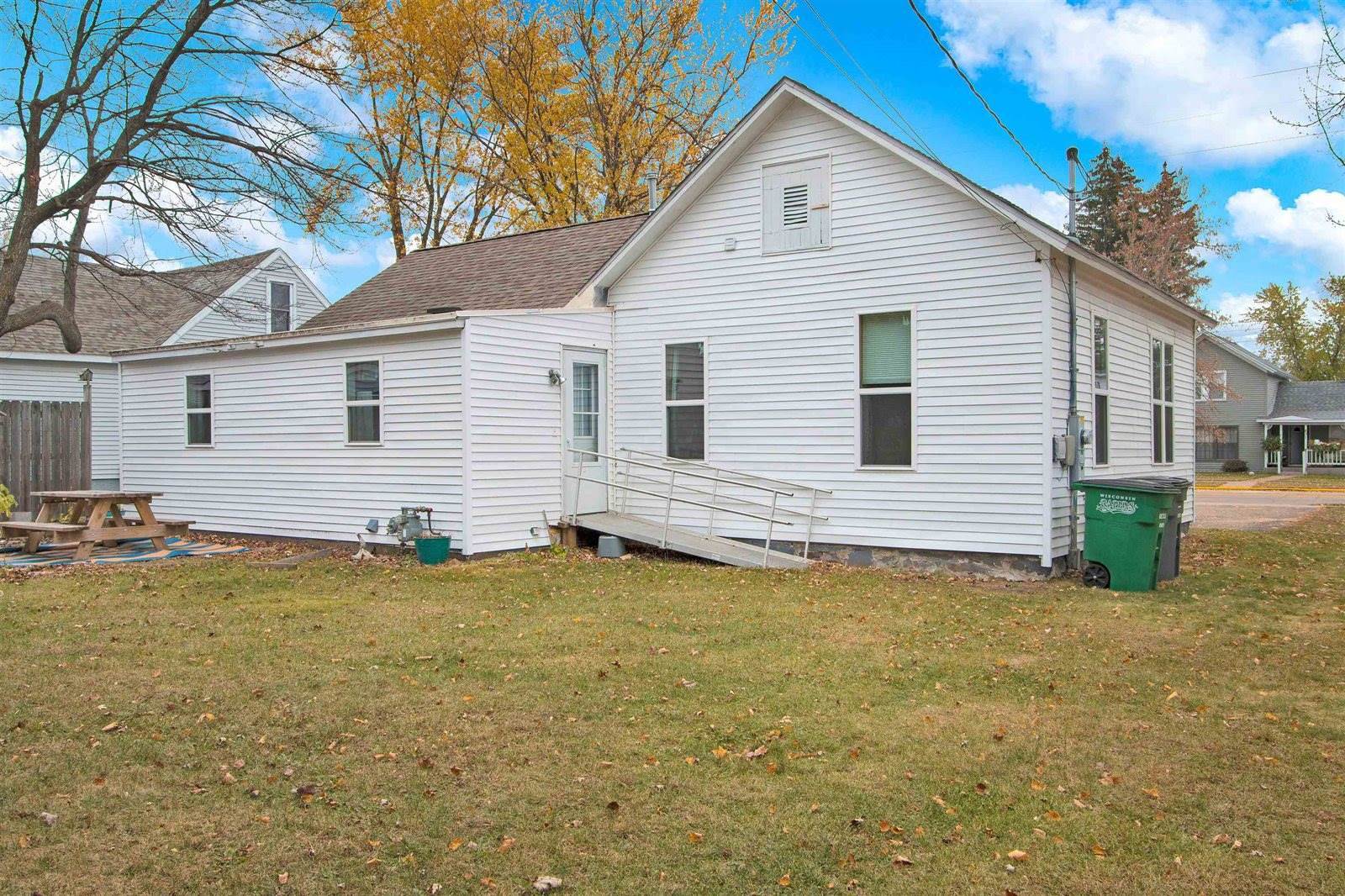 820 Lincoln Street, Wisconsin Rapids, WI 54494