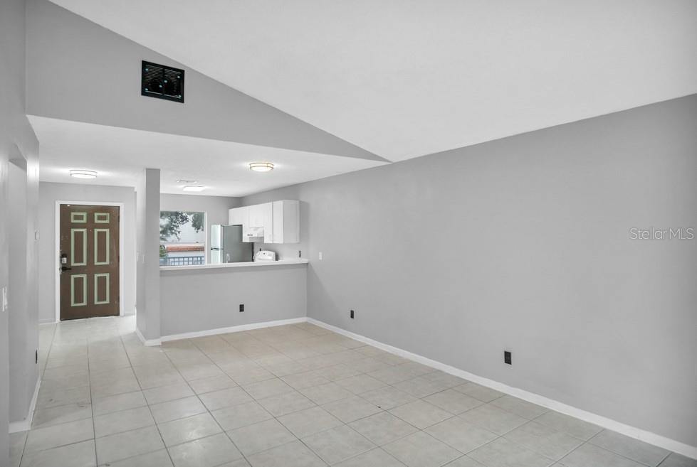 2560 Woodgate Boulevard, Orlando, FL 32822