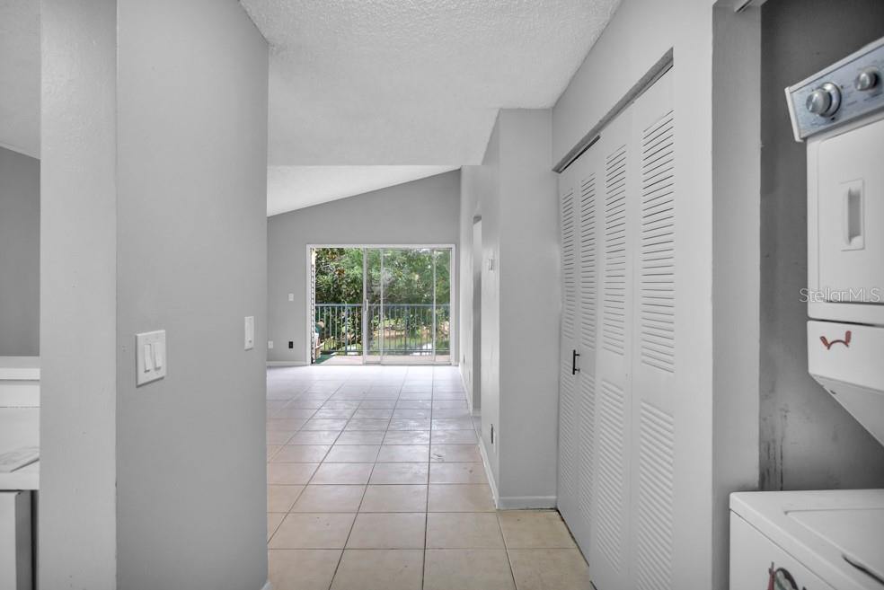 2560 Woodgate Boulevard, Orlando, FL 32822