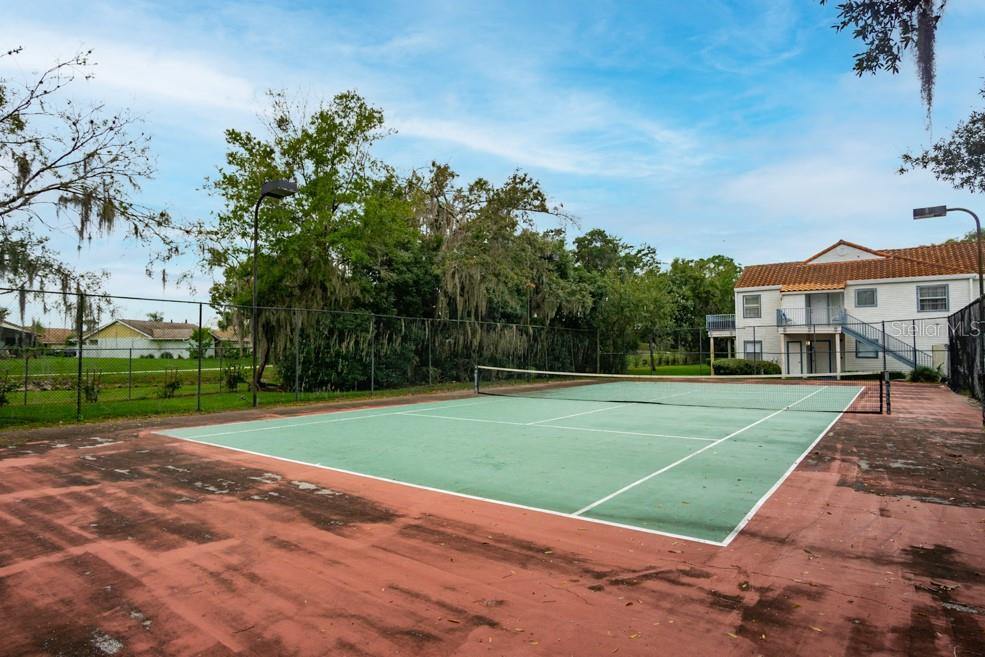 2560 Woodgate Boulevard, Orlando, FL 32822