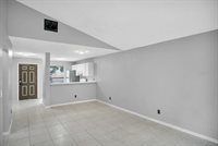 2560 Woodgate Boulevard, Orlando, FL 32822