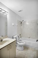 2560 Woodgate Boulevard, Orlando, FL 32822