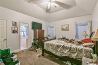 13827 Daehne Drive, Houston, TX 77014