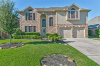 13827 Daehne Drive, Houston, TX 77014