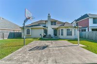 13827 Daehne Drive, Houston, TX 77014