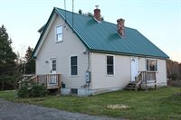 638 Main Road, Eddington, ME 04428