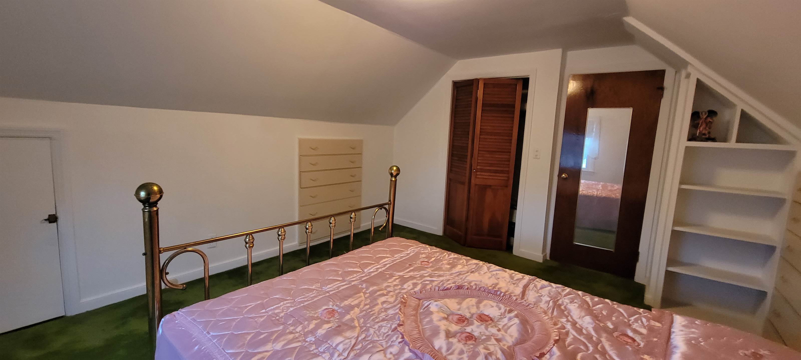 2080 Madison Avenue, Bridgeport, CT 06606