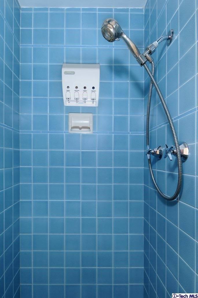 1416 Highland Avenue, Glendale, CA 91202