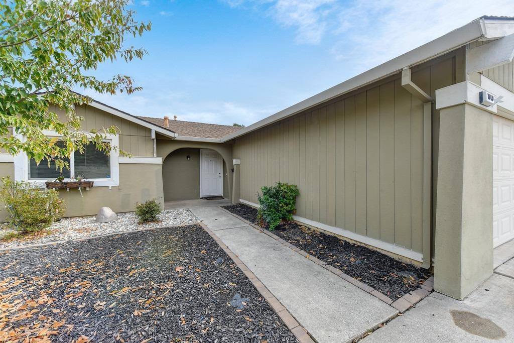 7040 Kilkenny Drive, Sacramento, CA 95842