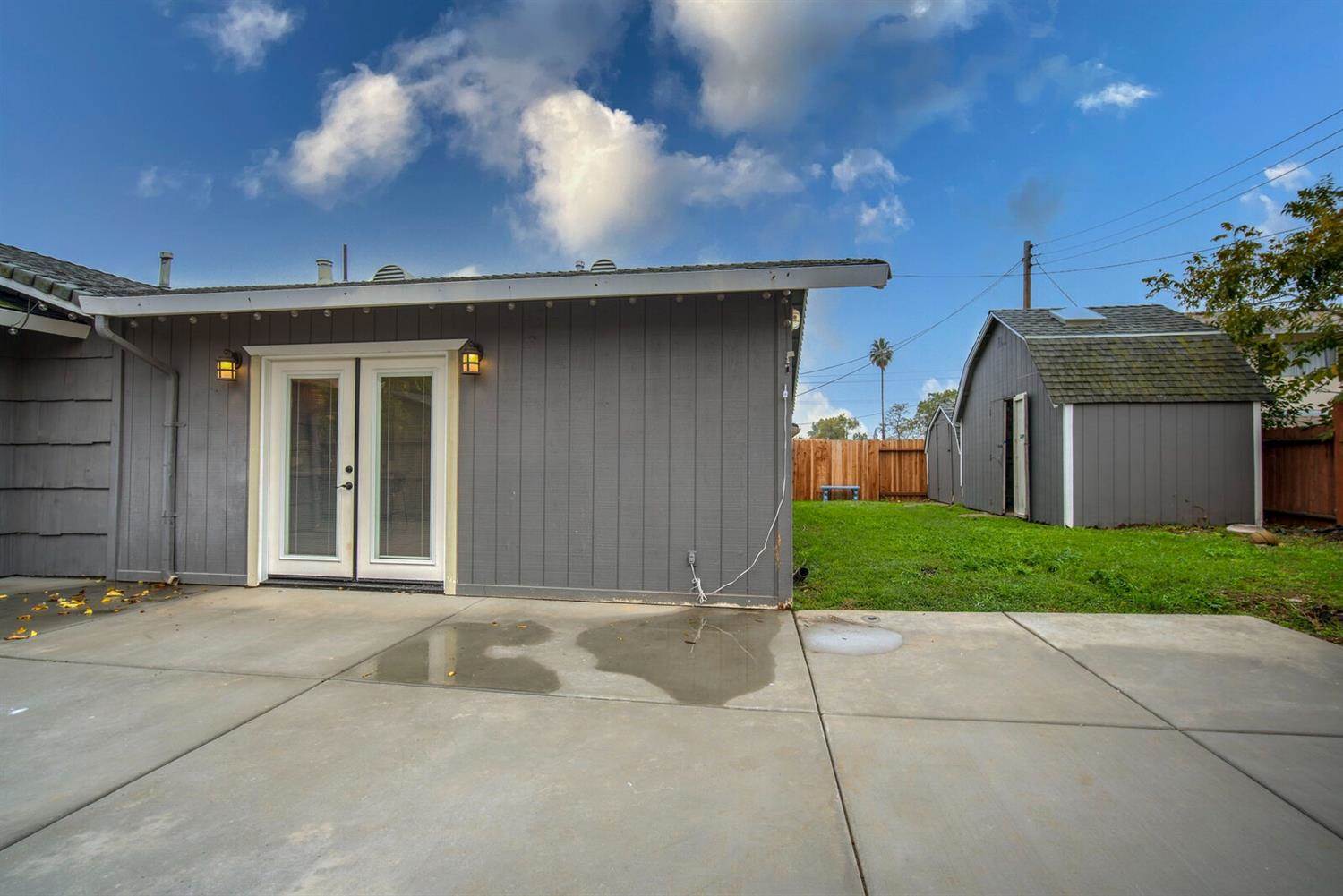 7205 Hutchins Way, North Highlands, CA 95660