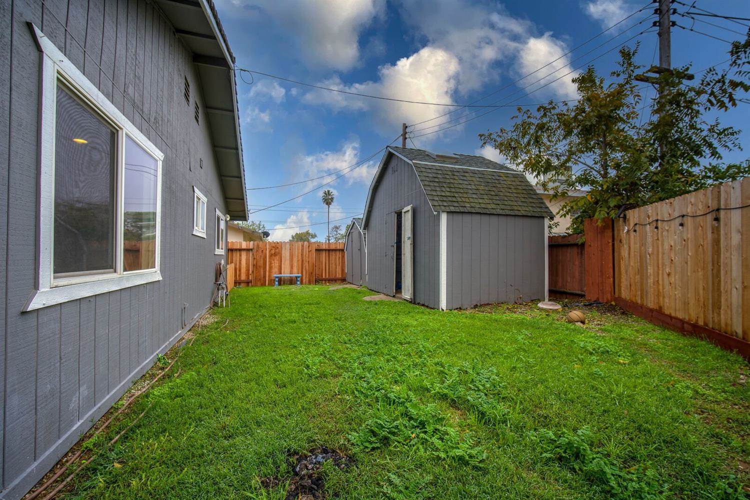 7205 Hutchins Way, North Highlands, CA 95660