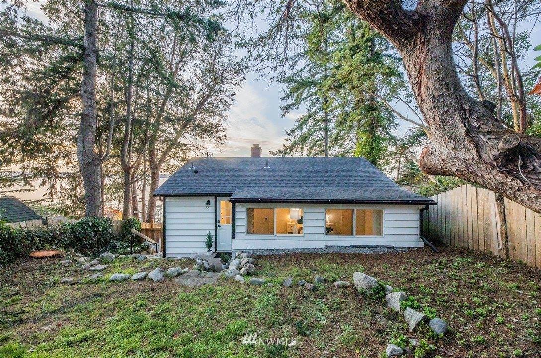 350 North Sunset Drive, Camano Island, WA 98282