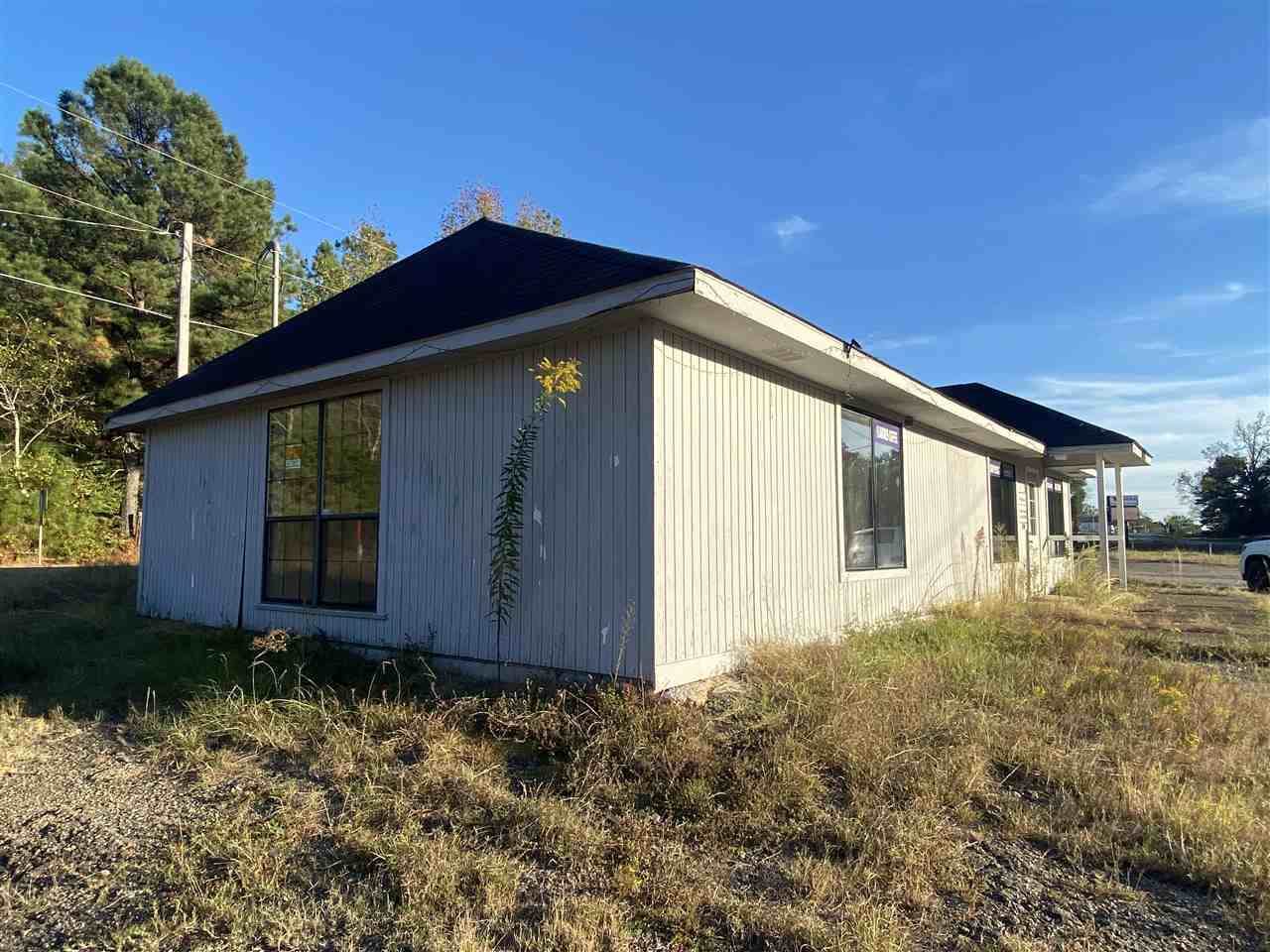 502 N Monster Expressway, Fouke, AR 71837