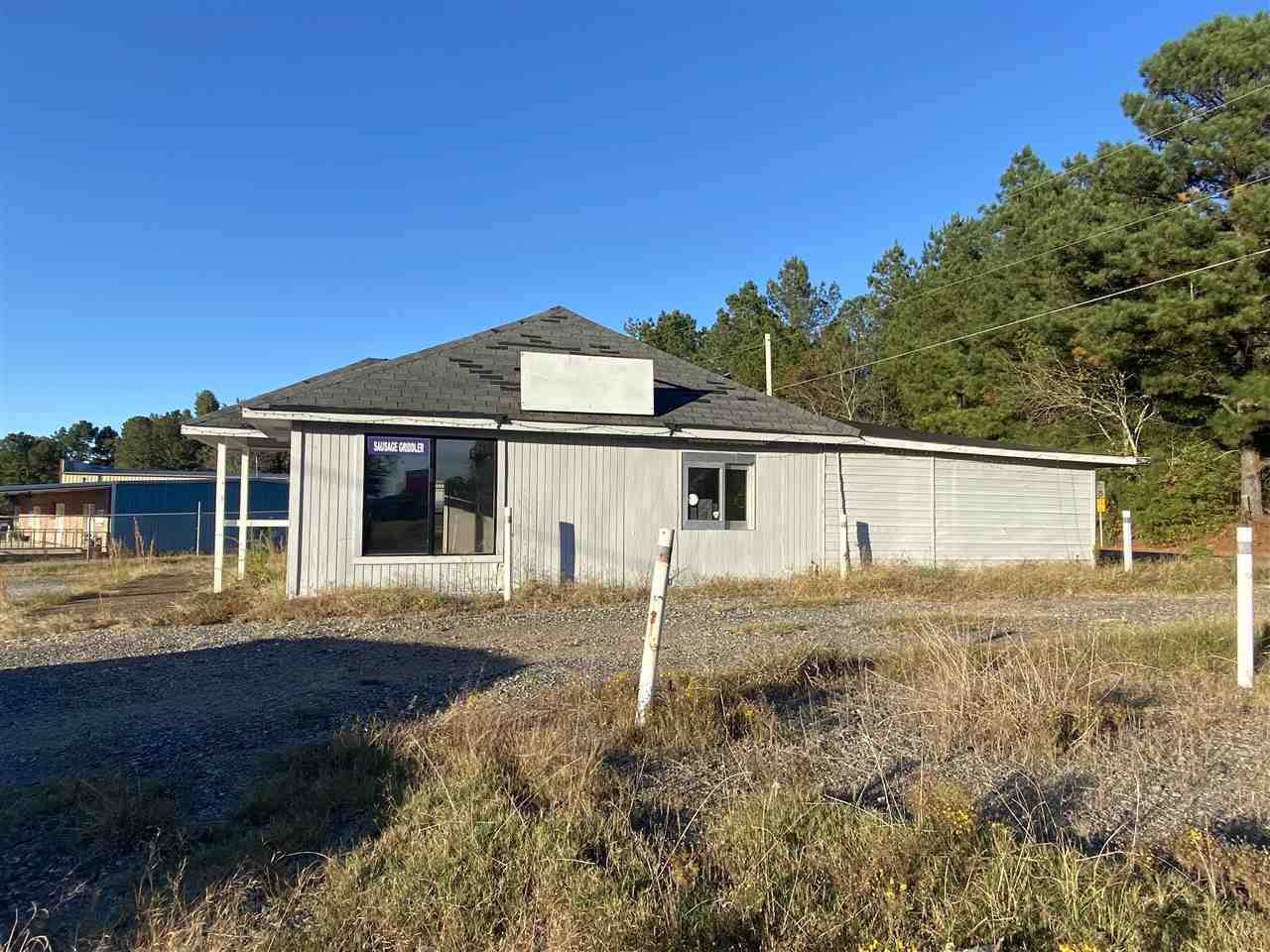 502 N Monster Expressway, Fouke, AR 71837