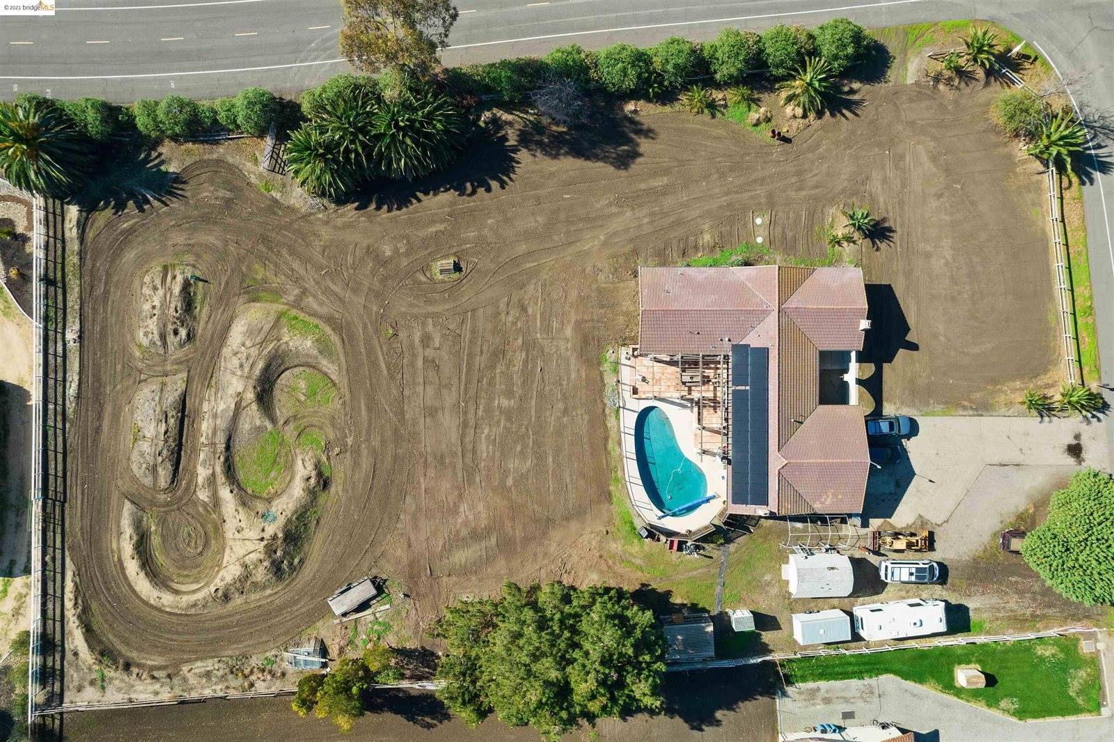 15850 Rancho Ramon Dr, Tracy, CA 95304